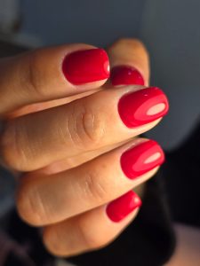 Якісні послуги манікюр та педикюр