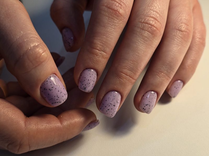 Якісні послуги манікюр та педикюр