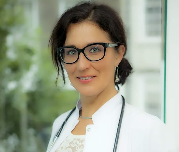 ЛІКАР-ГОМЕОПАТ ТА СТРЕС-ТЕРАПИСТ